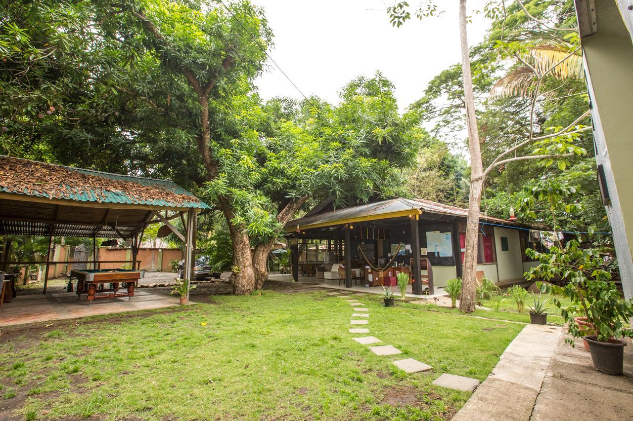 Jaco Inn Bagian luar foto