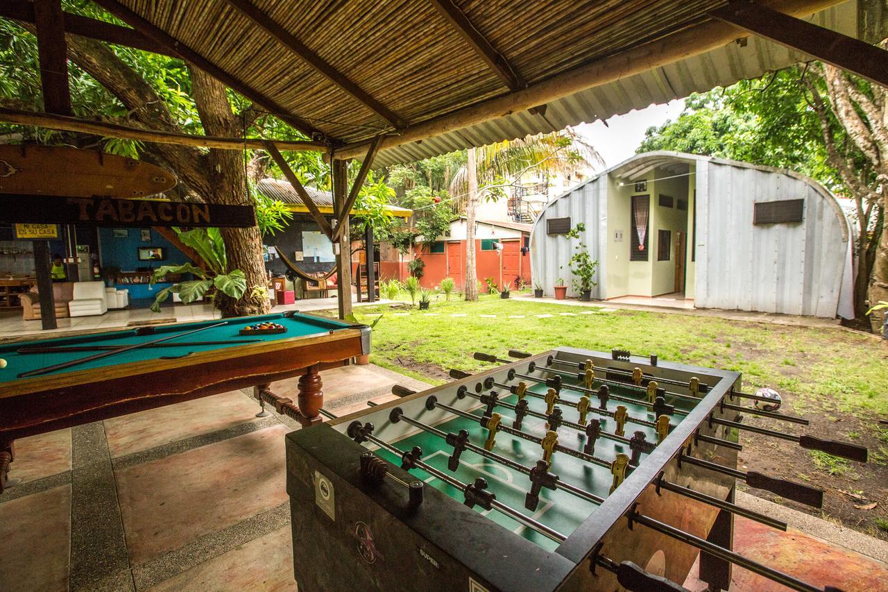Jaco Inn Bagian luar foto