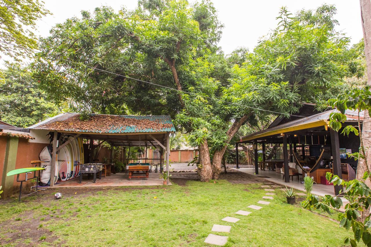 Jaco Inn Bagian luar foto
